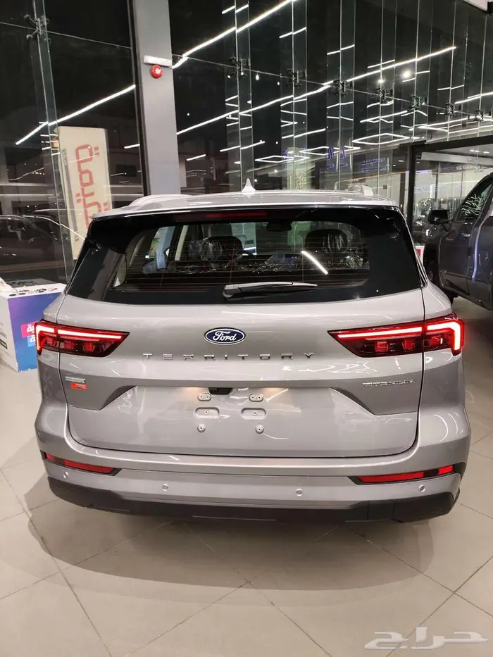 فورد تريتوري تيتانيوم بلس 2026 4