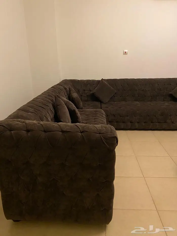 كنب شبه جديد ونظيف 0
