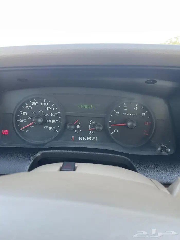 فورد كراون فكتوريا 2011 2