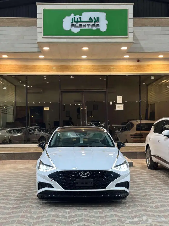 سوناتا ميد موديل 2023 اصفار 5