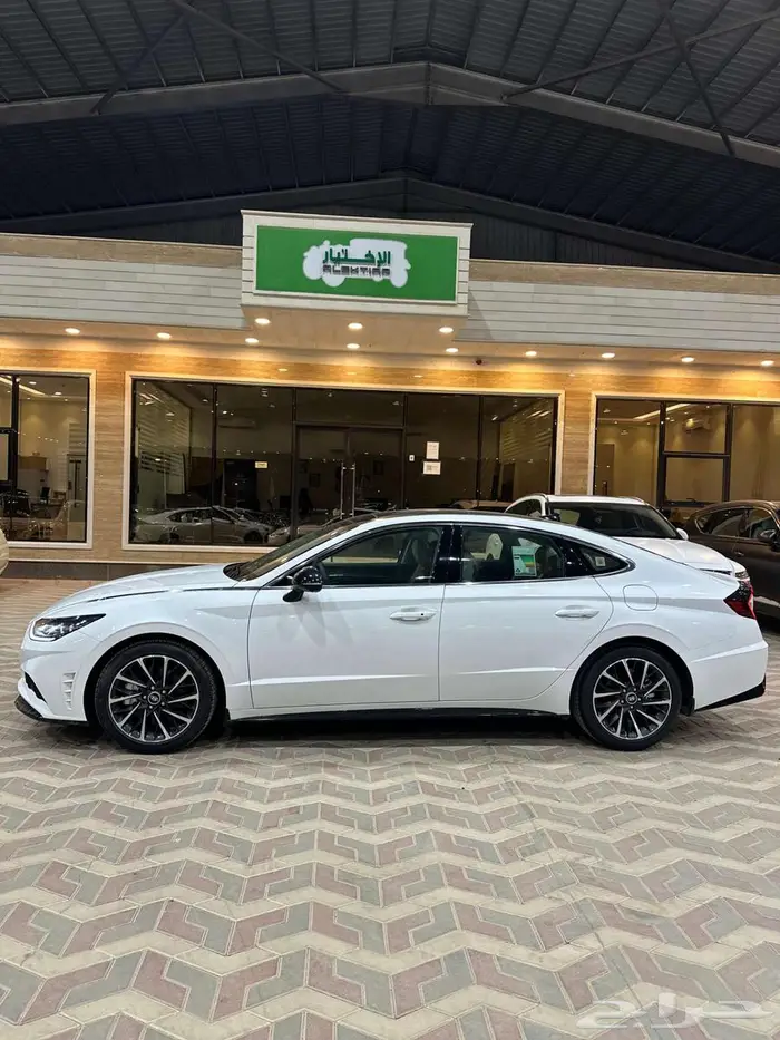 سوناتا ميد موديل 2023 اصفار 6