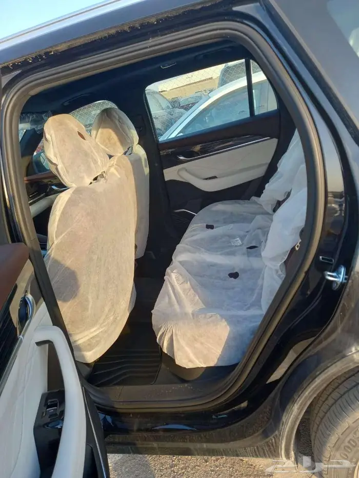 جيلي مونجارو نص فل GK اصفار 2024 23