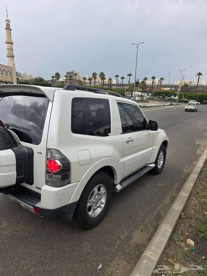 جيب باجيرو 2009 للبيع 8