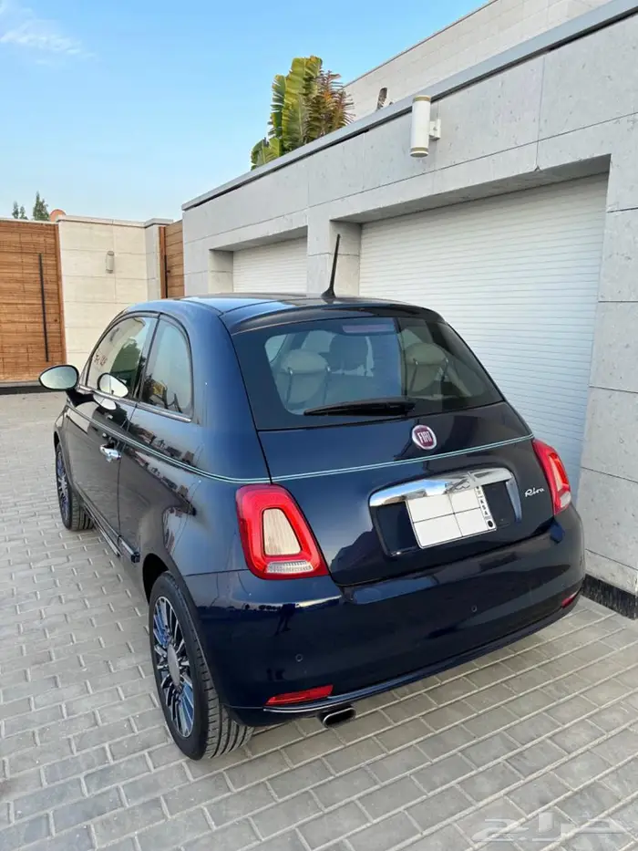 فيات 500 اصدار خاص ريفا 4
