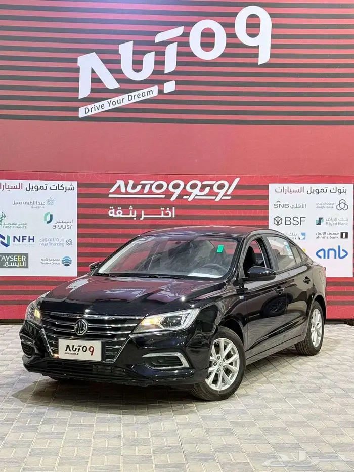 ام جي 5 ستاندر 2025 8