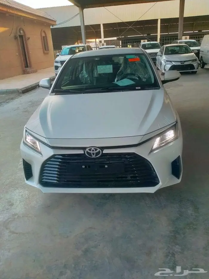 تويوتا يارس YX 1.3 بنزين 2026 0