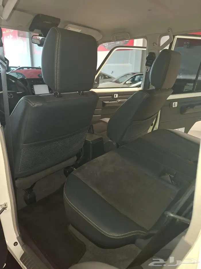 تويوتا ربع مصندق تماتيك ديزل 2024 بحريني عداد 40 ألف 15