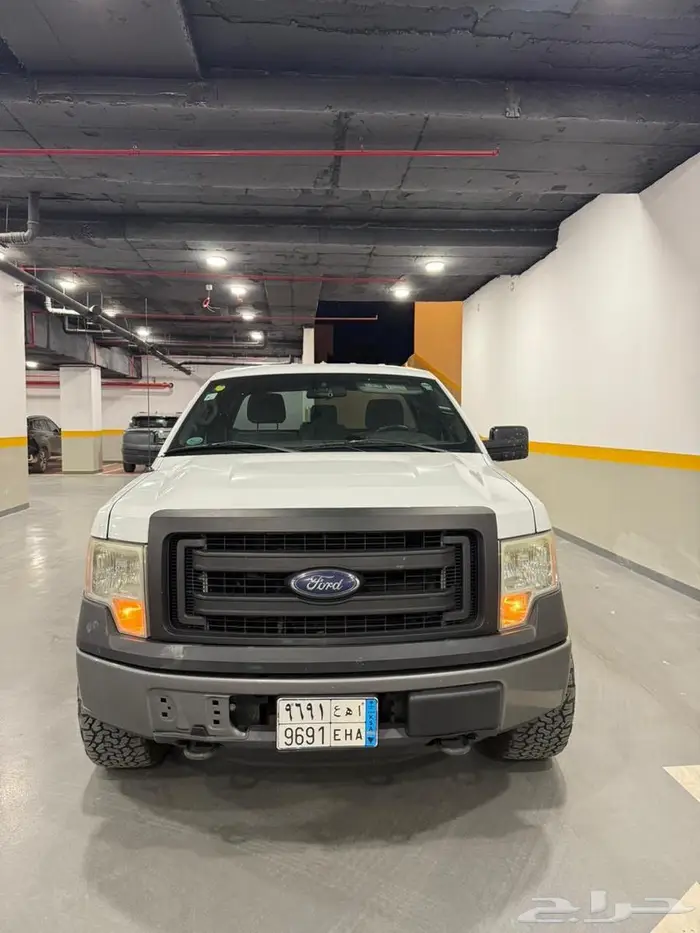 للبيع فورد f-150 موديل 2013 8 سلندر غماره نظيف ومجهز 3