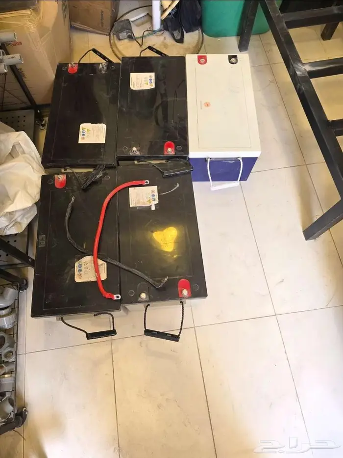 5 بطاريات جل 250 امبير للطاقة الشمسية للبيع 1