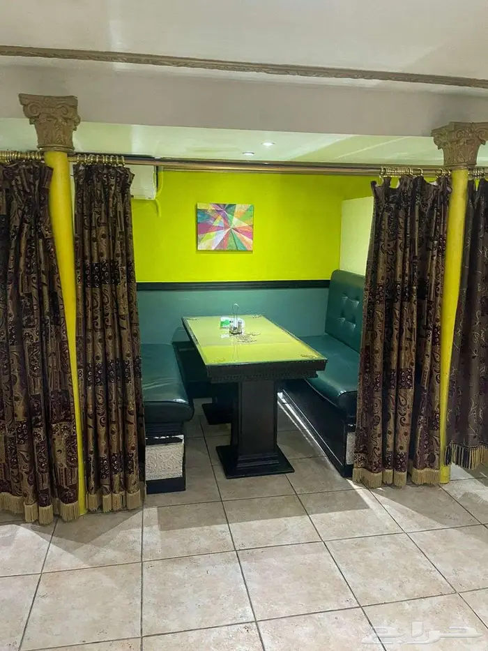 مطعم للبيع في شارع الملك عبدالله بالخبر مع كامل معداته 10