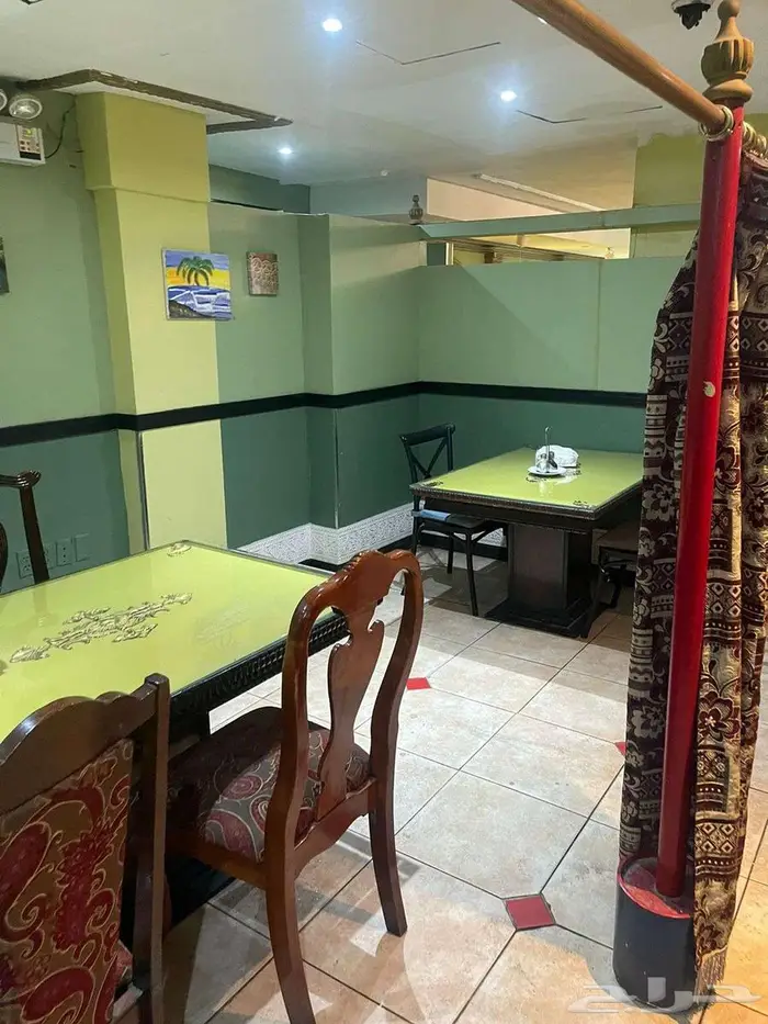 مطعم للبيع في شارع الملك عبدالله بالخبر مع كامل معداته 15