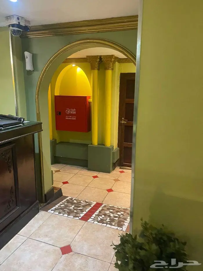 مطعم للبيع في شارع الملك عبدالله بالخبر مع كامل معداته 18