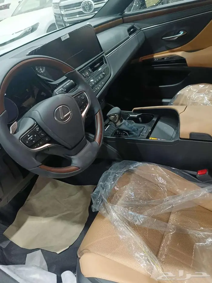لكزس ES350 - بريمي 2025-229000 14