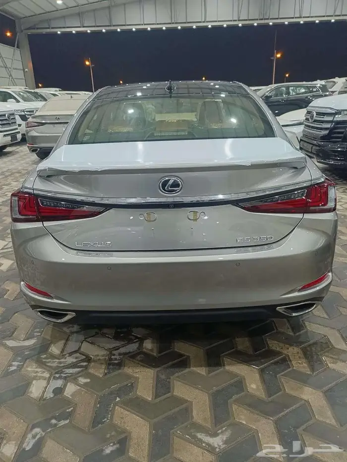 لكزس ES350 - بريمي 2025-229000 4