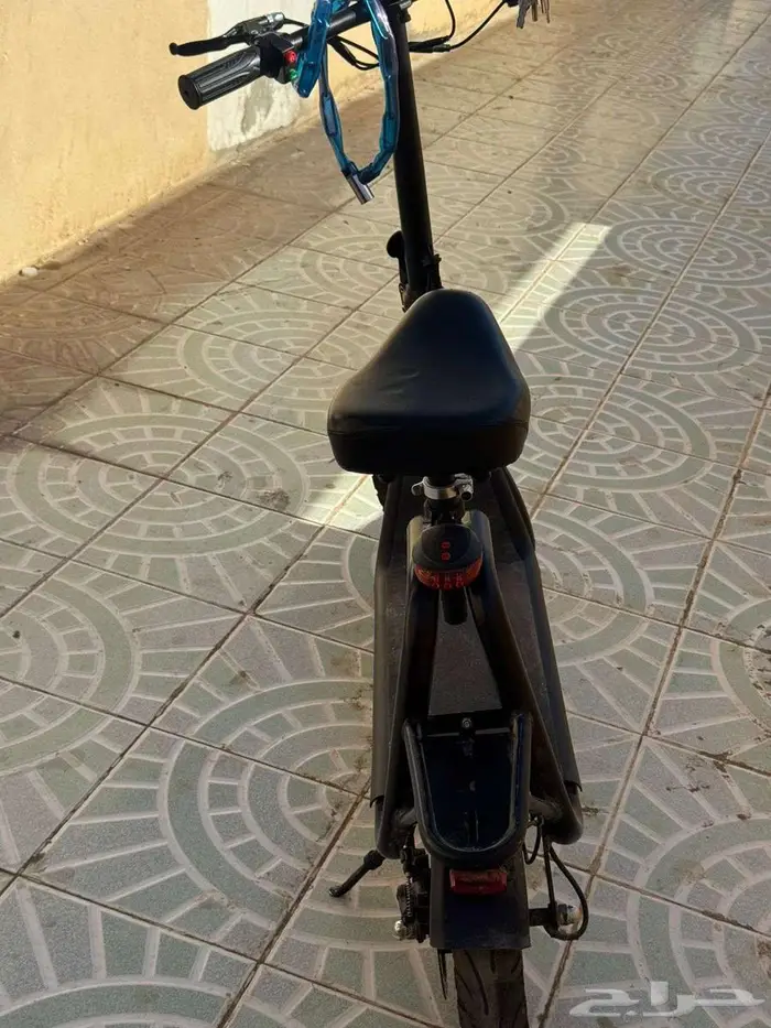 اسكوتر كهربائي 2