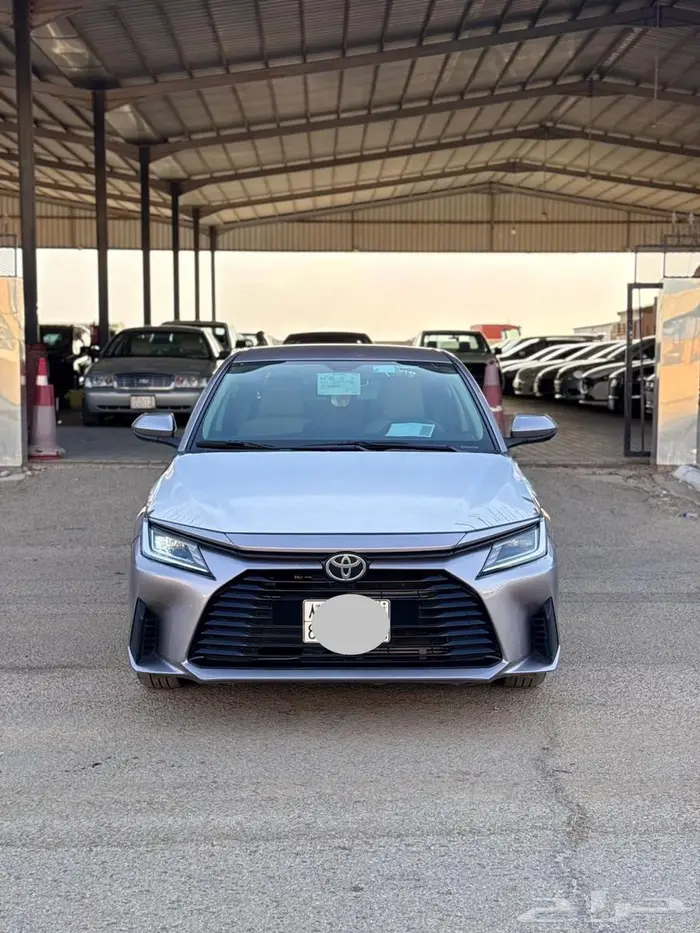 للبيع تويوتا يارس م 2024 عداد 10900 كلم شبه جديد 0