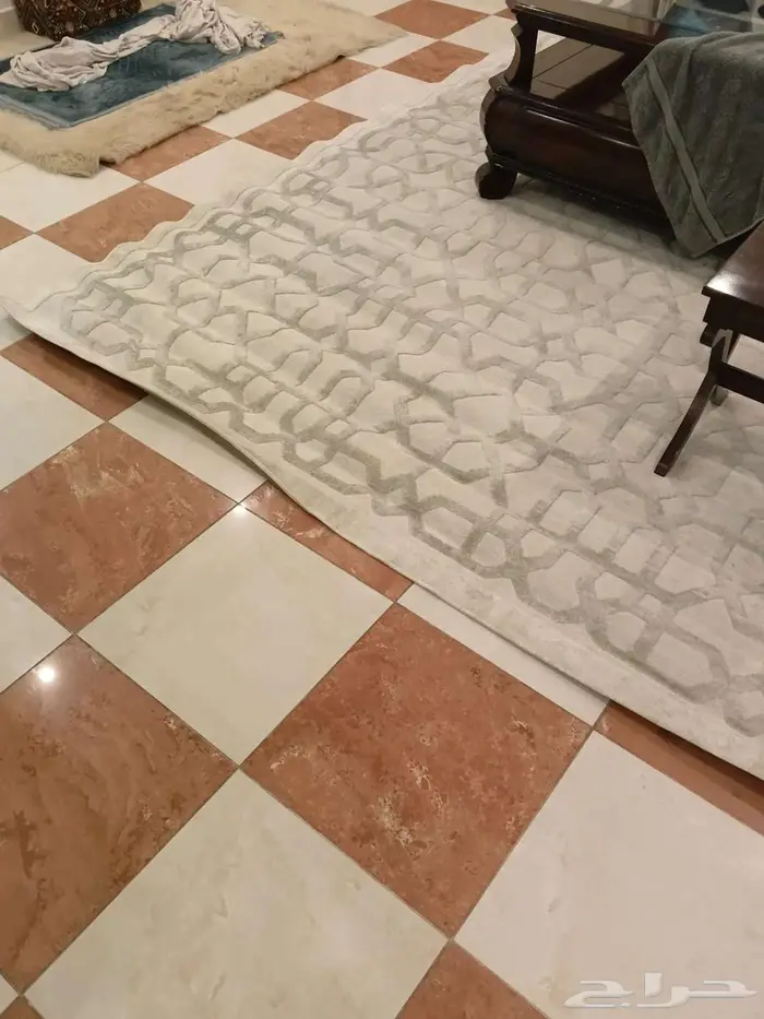 للبيع زولية واقفاص بغرب الدمام 1