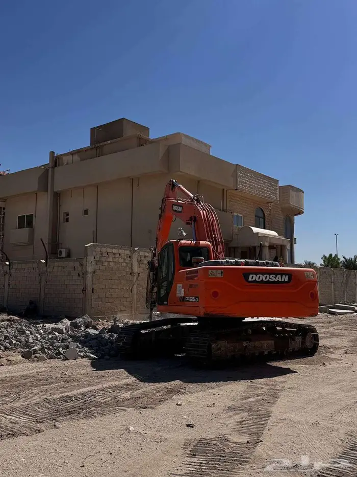 تنفيذ أعمال الحفر والدفان وتجهيز المواقع بأسعار مميزة 3