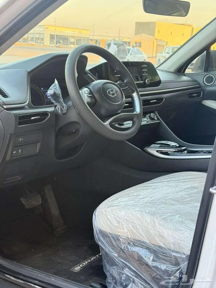 هونداى سوناتا 2023 ابيض ستاندر 0