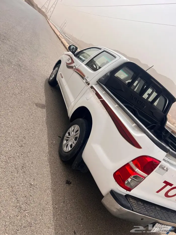 هايلوكس للبيع 22