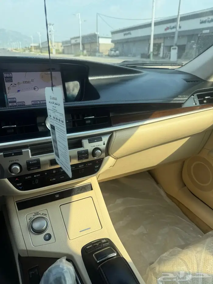 لكزس es 350 موديل 2013 فئه CC 6