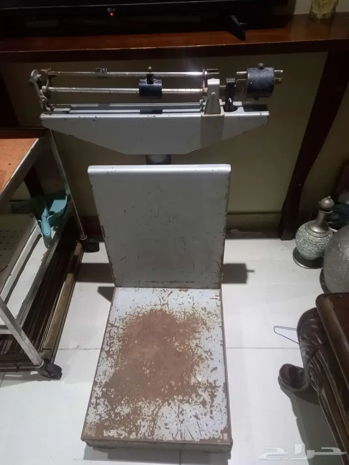 ميزان قباني يذن الي 140 كيلو بحاله ممتازه 1