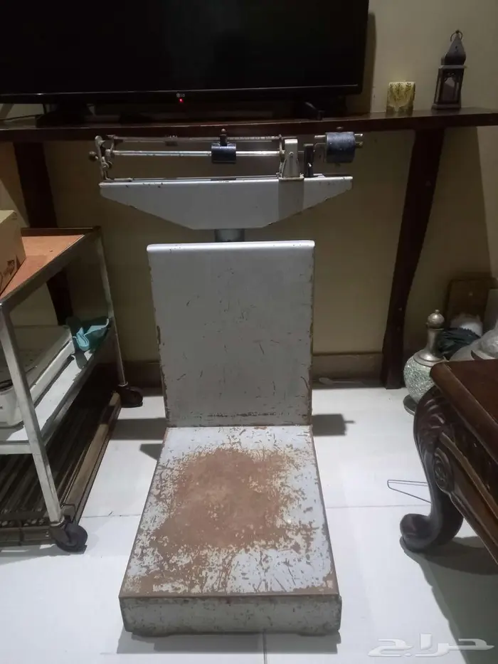 ميزان قباني يذن الي 140 كيلو بحاله ممتازه 2