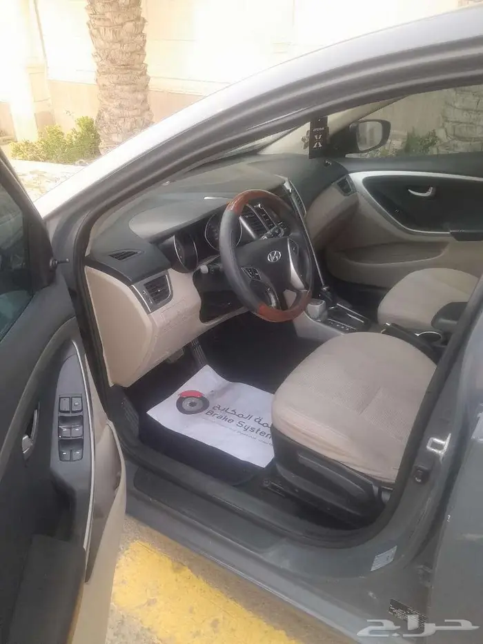 هواندي i30 للبيع السياره نظيفه 3