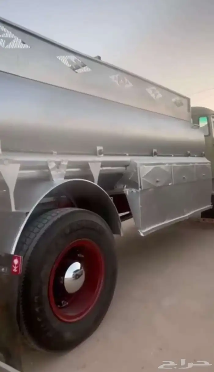 وايت عايدي 9