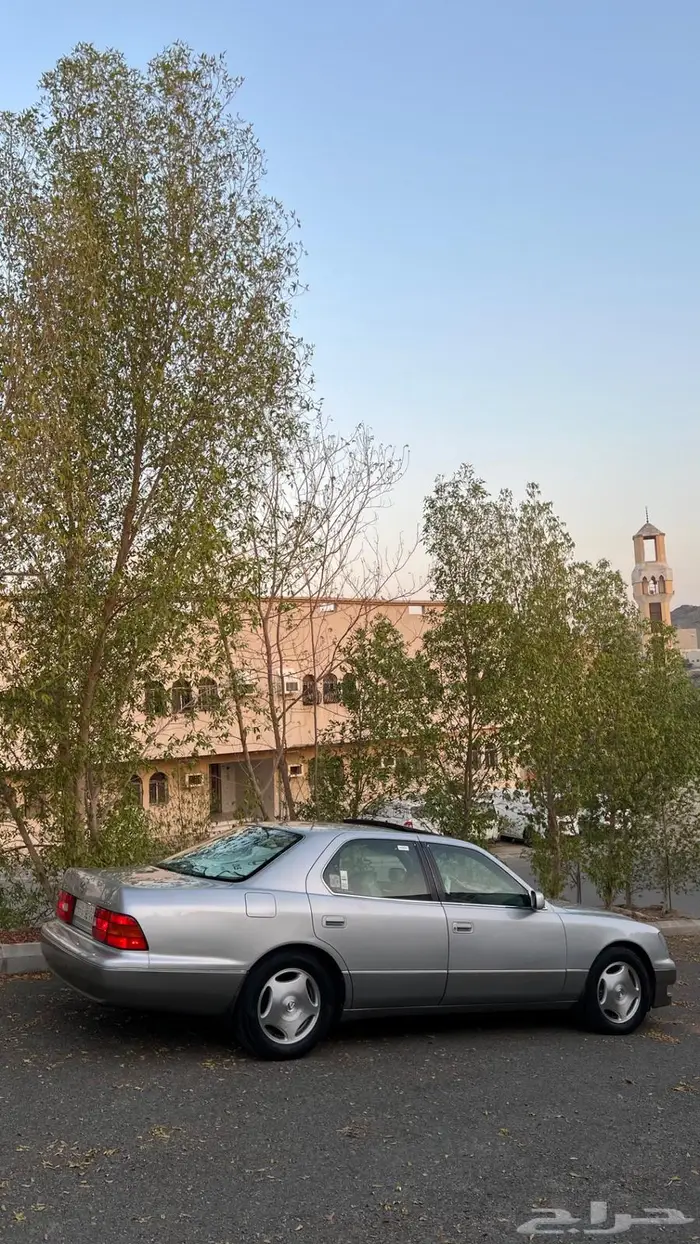 لكزس 400 98 بلد رش قطعتين فقط 3