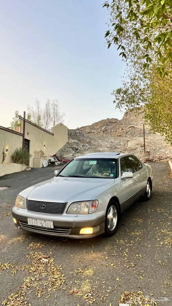 لكزس 400 98 بلد رش قطعتين فقط 4