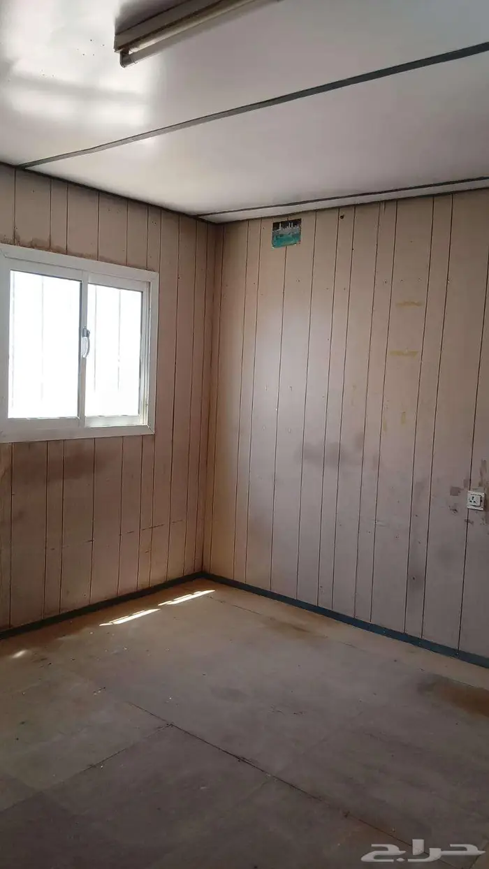 للبيع بركس غرفه جاهزه متنقلة كارافان 4في12 مقسم ثلاث غرف 3