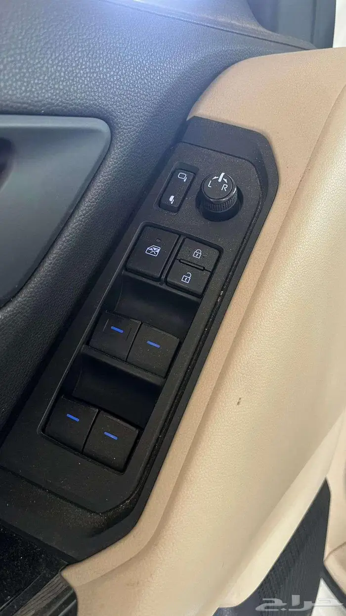 تويوتا لاند كروزر صالون 15