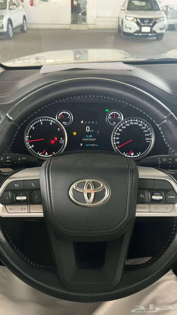 تويوتا لاند كروزر صالون 16