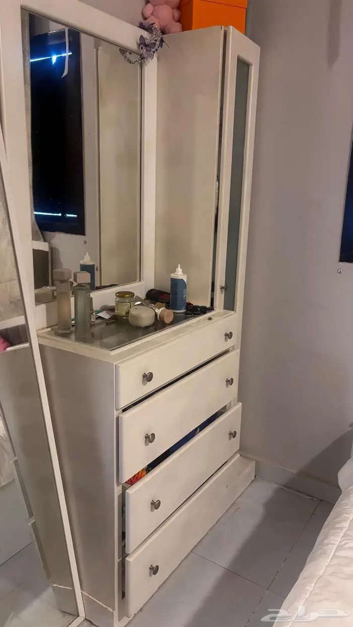اثاث كنب غرفه نوم طاوله مطبخ دولاب اكسسوار 22