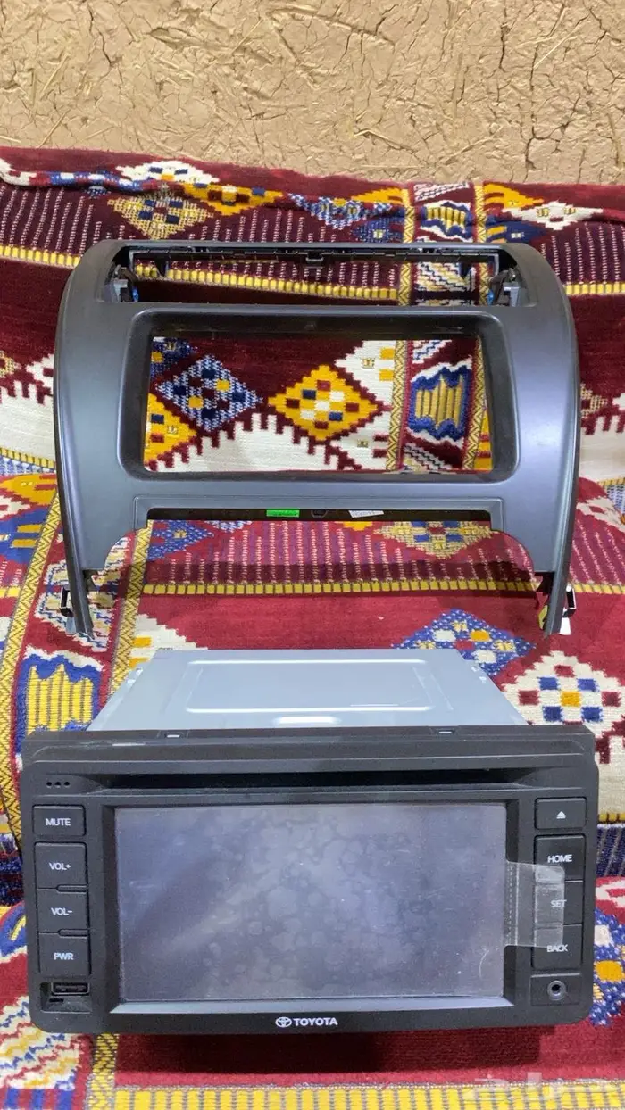 شاشة كامري 17 حقة الوكالة 0