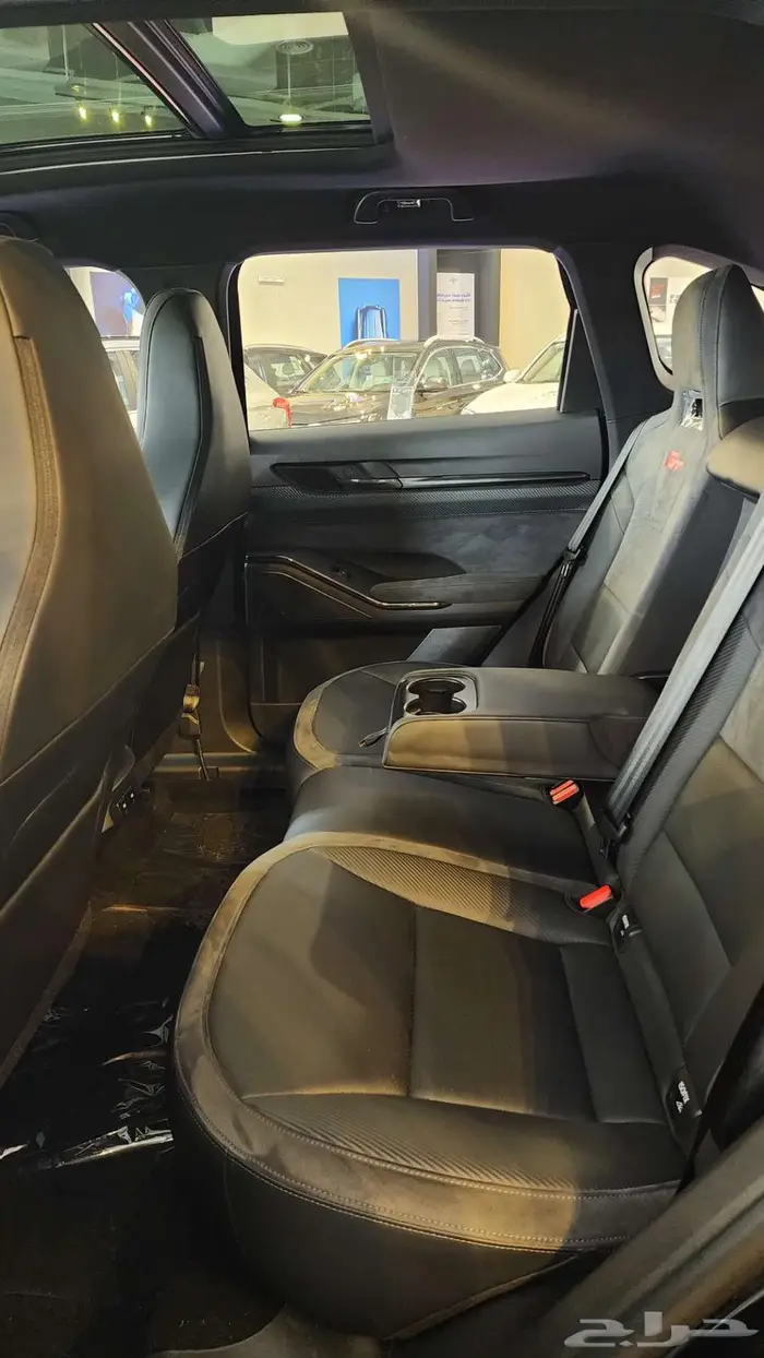 عرض خاص هافال H6 GT موديل 2025 صيانة مجانية وعازل حراري 12