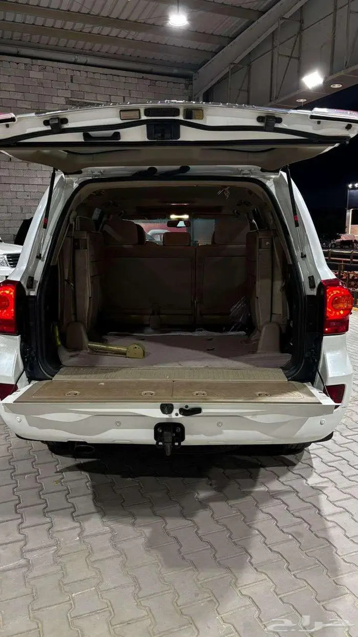 تويوتا جيب لان كروزر 60 عام 2011 7