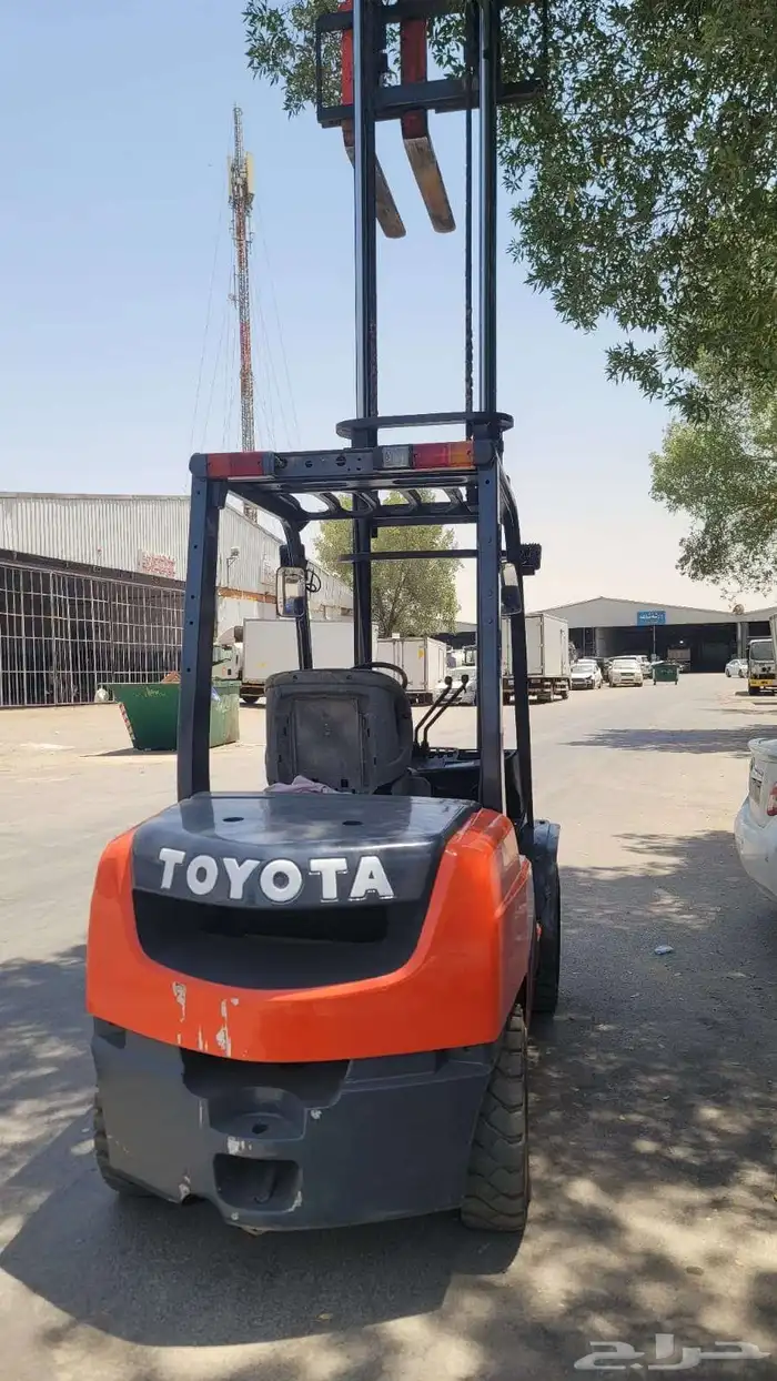 للبيع رافعة شوكية ديزل فوركلفت رافعه تايوتا 5