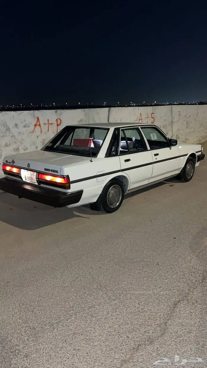 كرسيدا 1988 نظيفه جدآ 12