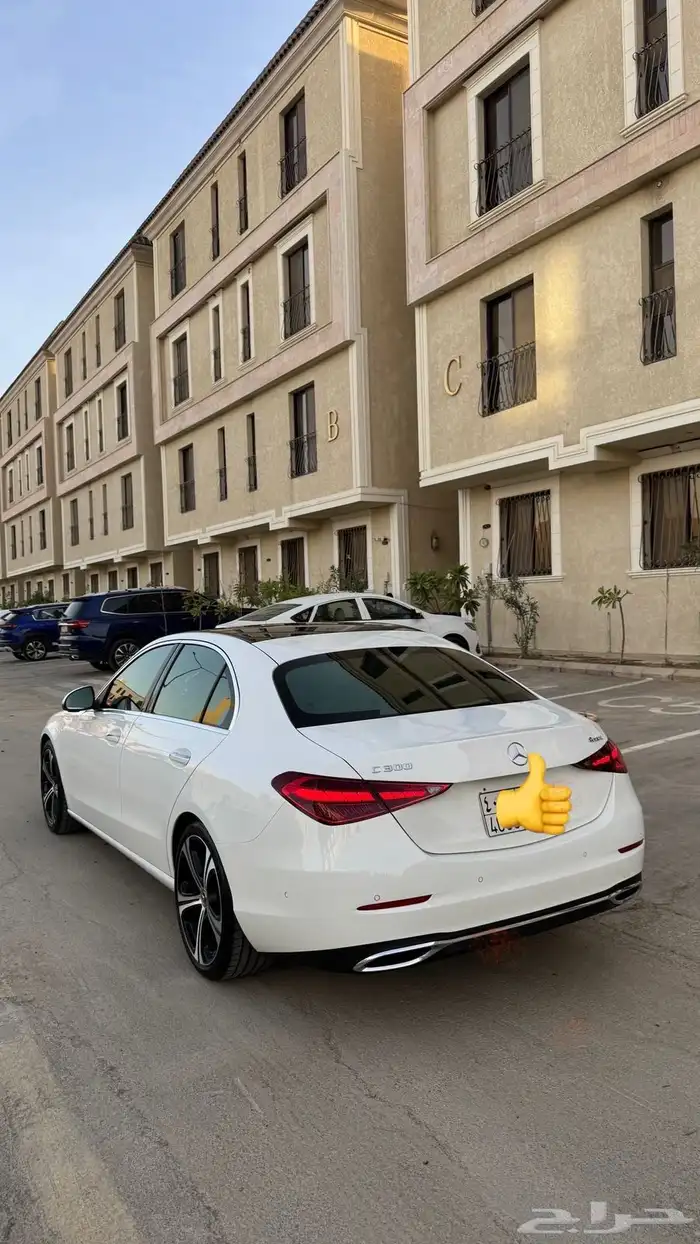 مرسيدس 2024 فئة C300 شبه وكالة عداد 7000 كلم فقط فورماتك 6