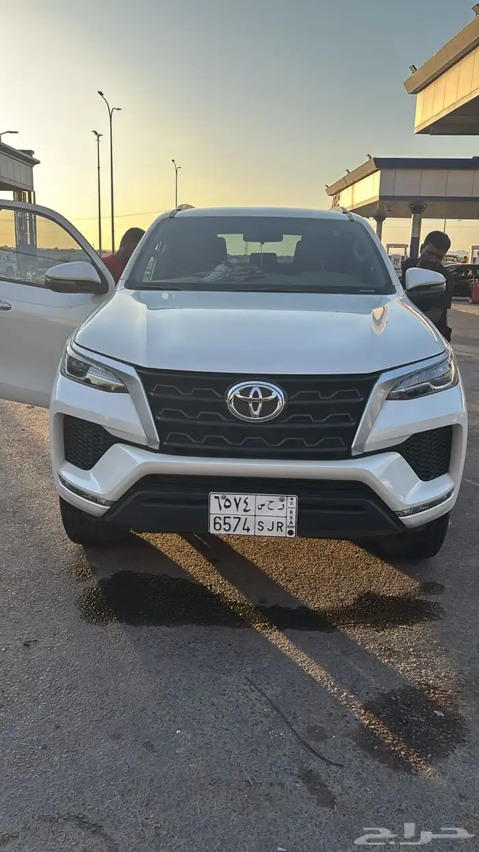 تويوتا فورنشر 2022 0