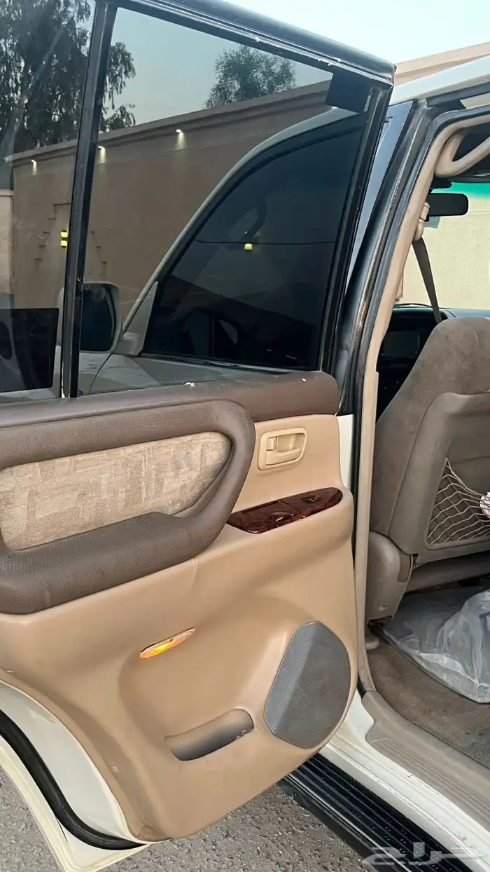 جيب تايوتا لاندكروزر vxr 5
