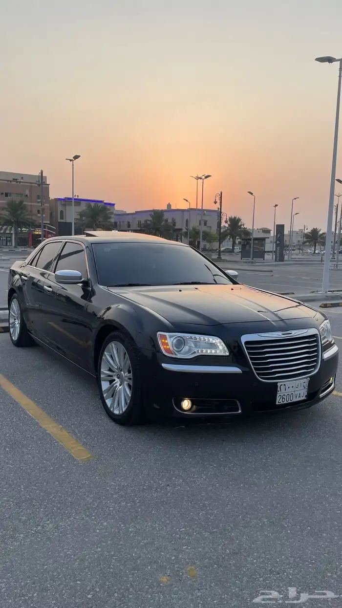 كرايزلر 2013 C300 اكزكتيف للبيع - بدون حوادث او رش 12
