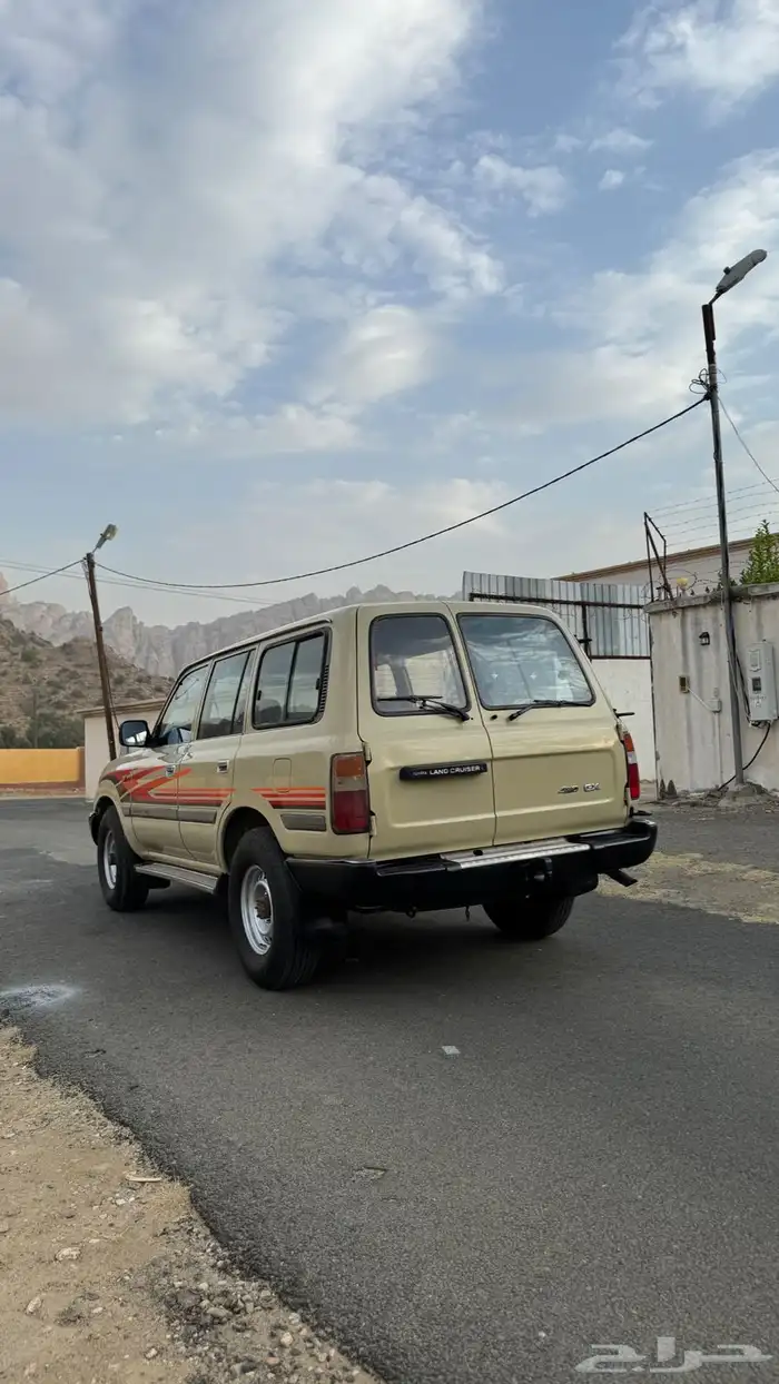 جيب تويوتا 1991 2