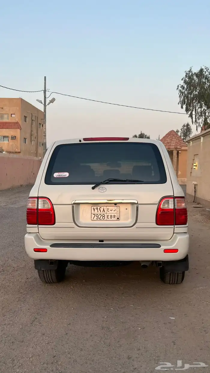 جيب تايوتا لاندكروزر vxr 2