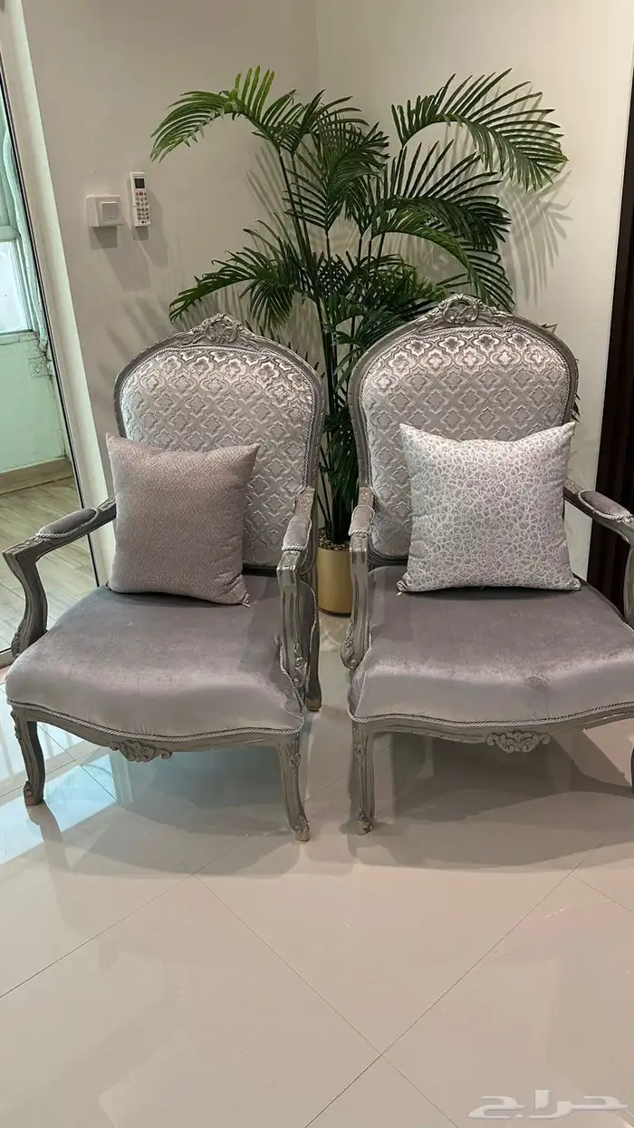 كنب شبه جديد 2