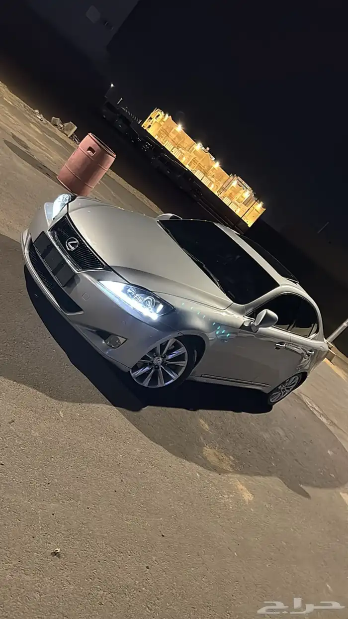 لكزس 3