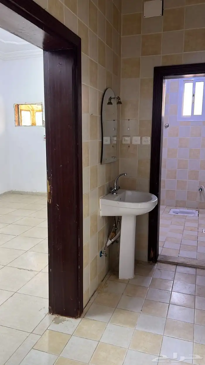 شقة للإيجار حي كيلو 14 الشمالي 7