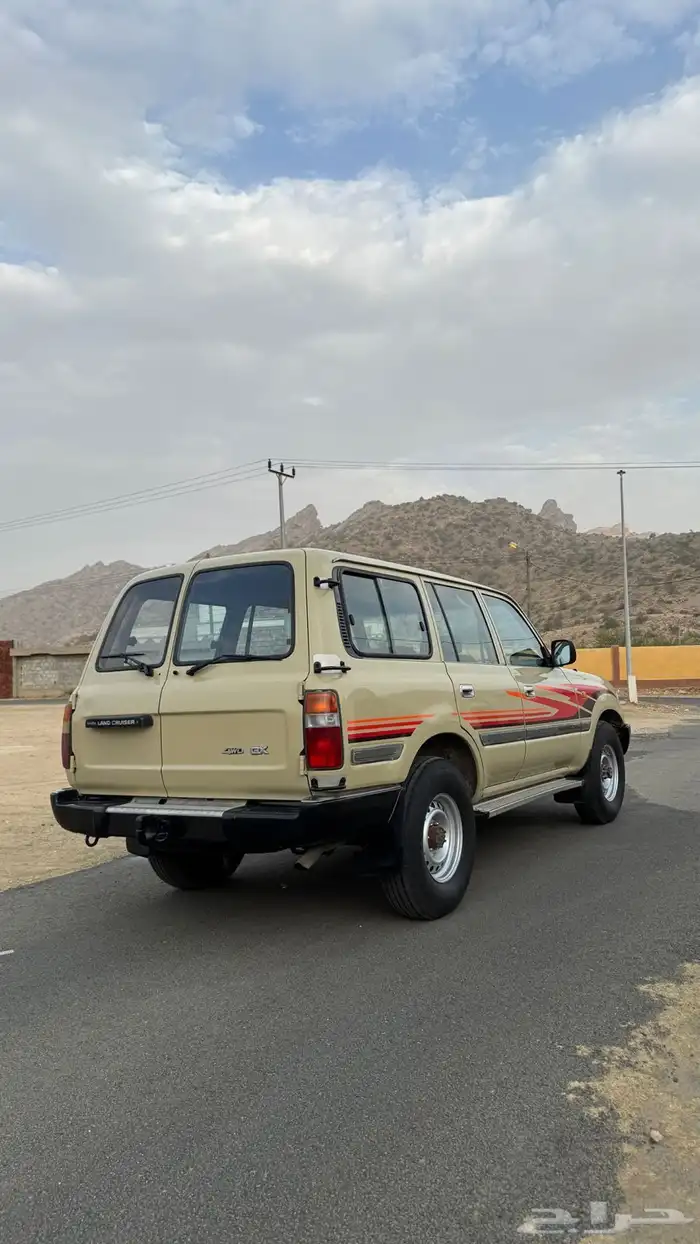 جيب تويوتا 1991 3